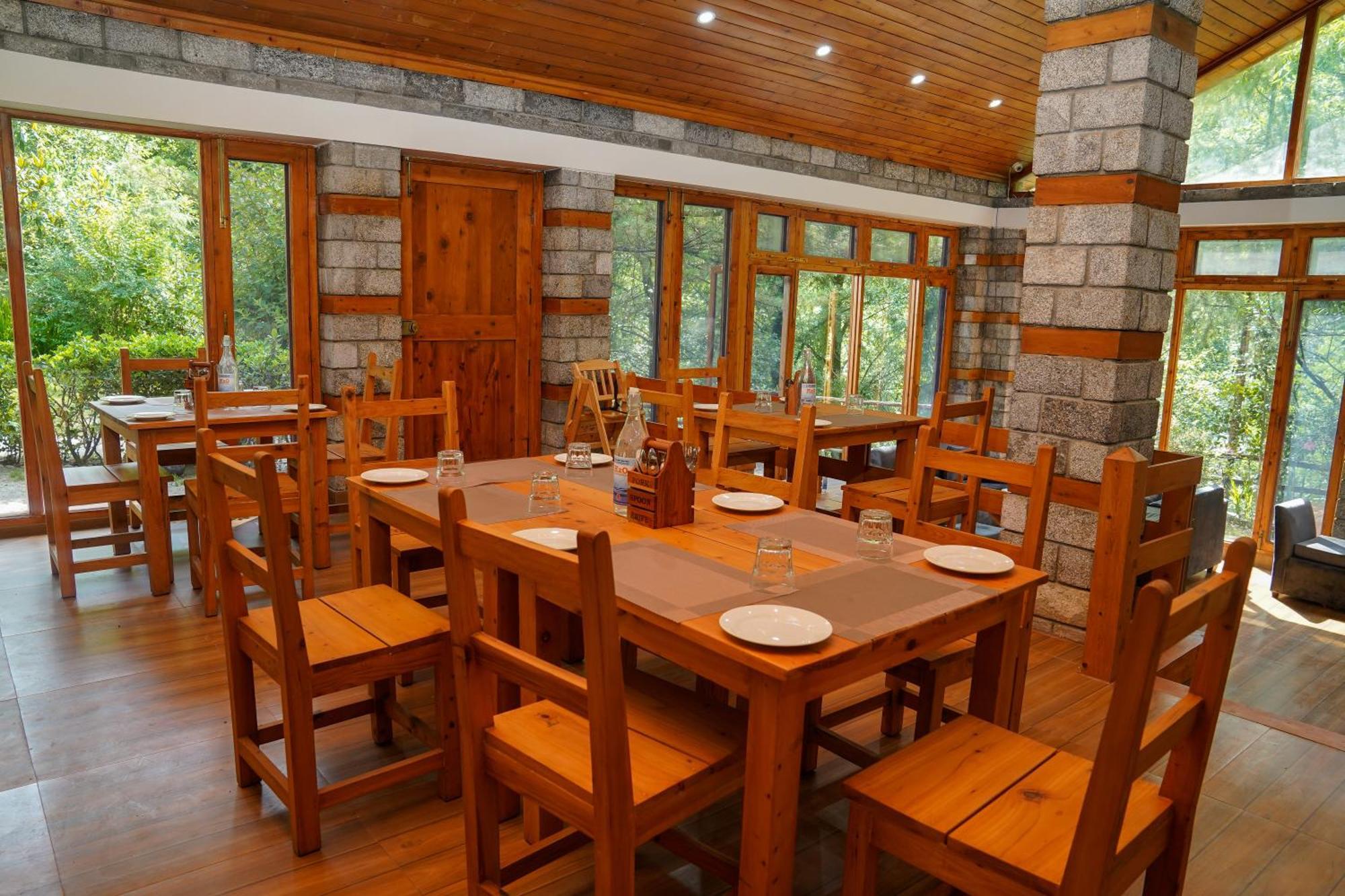 Zone Connect By The Park, Manali Hotel Exterior photo
